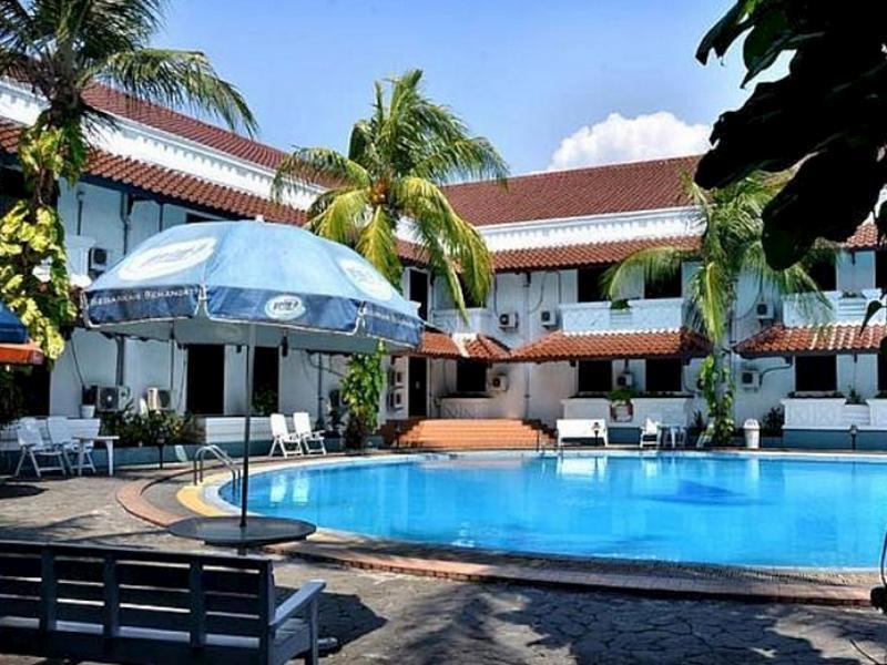 Bahari Inn Tegal Zewnętrze zdjęcie