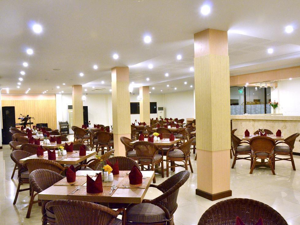 Bahari Inn Tegal Zewnętrze zdjęcie