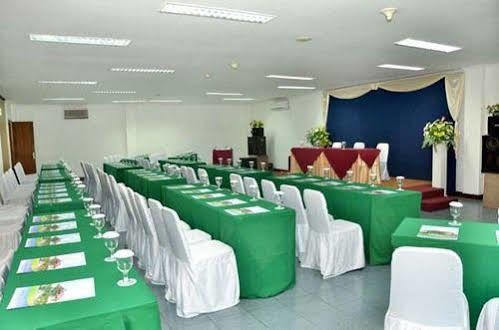 Bahari Inn Tegal Zewnętrze zdjęcie